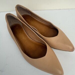 CC Corso Como Jullia Nude Leather Pointed Toe Flats Size 8 M